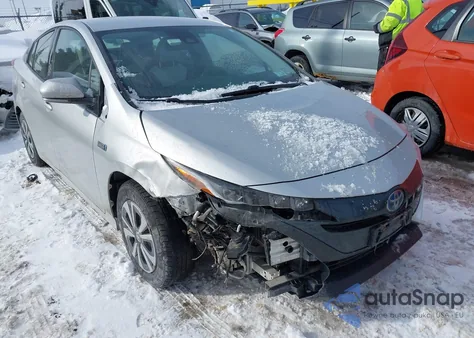 2017 Toyota Prius Prime Premium z USA, uszkodzony, nr VIN JTDKARFP3H3051467